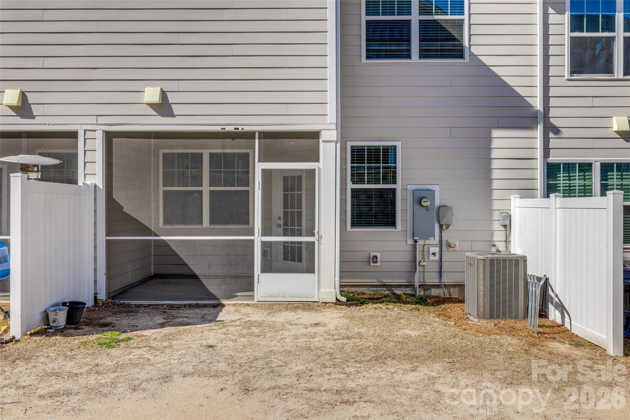 807 Gable Oak Lane