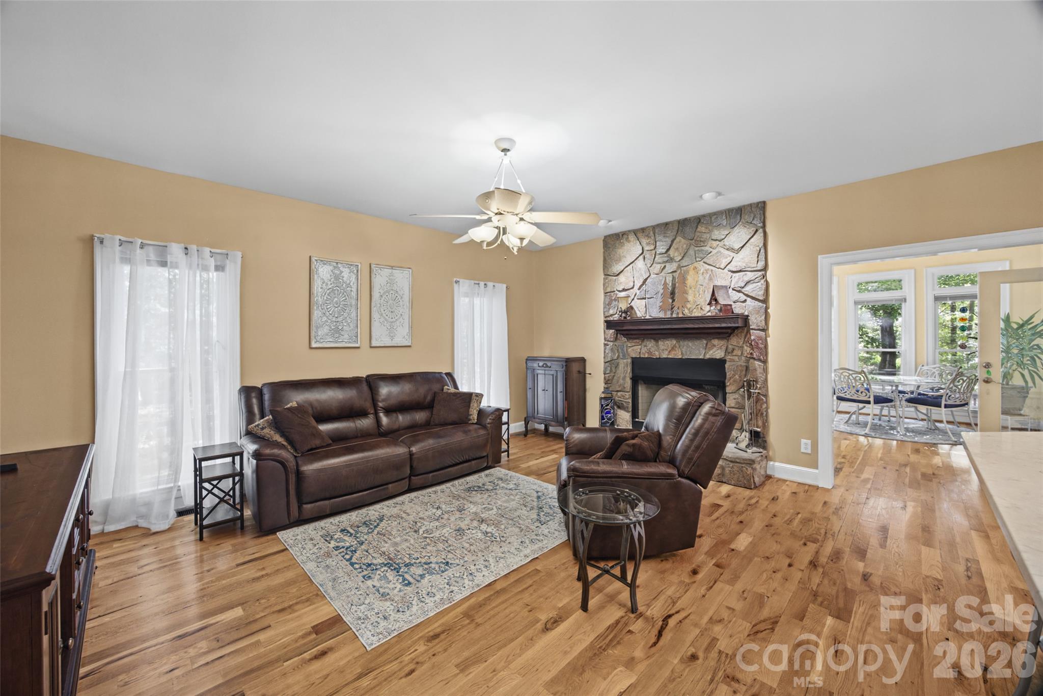 4714 Gum Lane