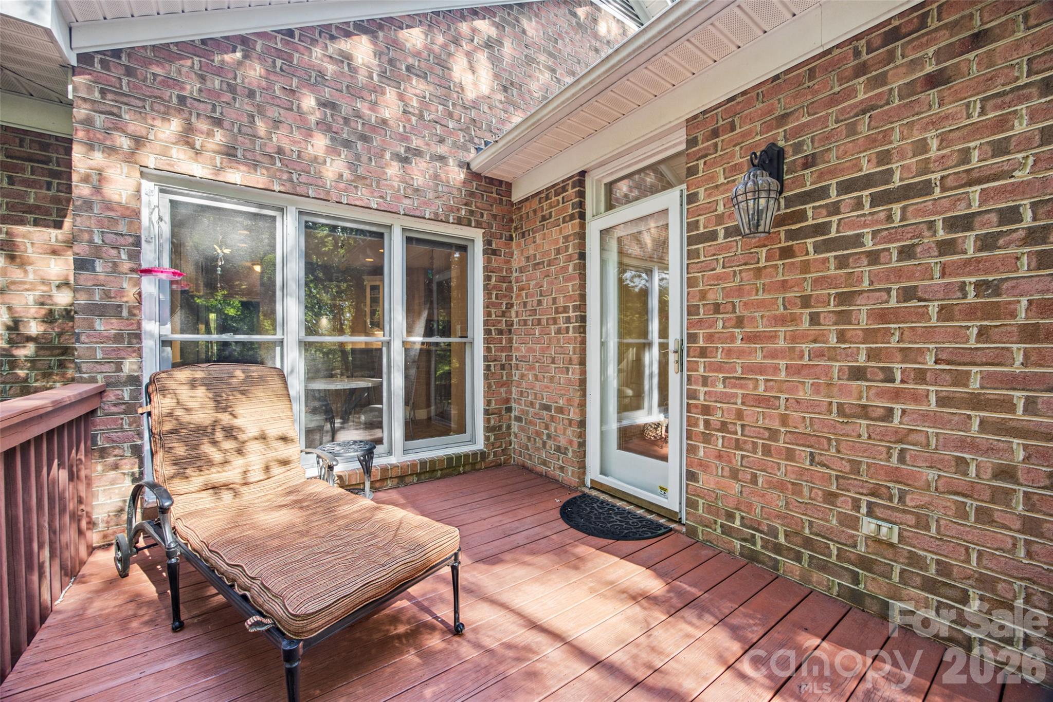 4714 Gum Lane