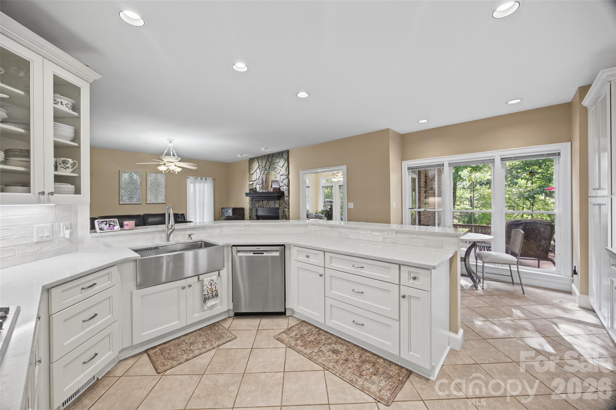 4714 Gum Lane