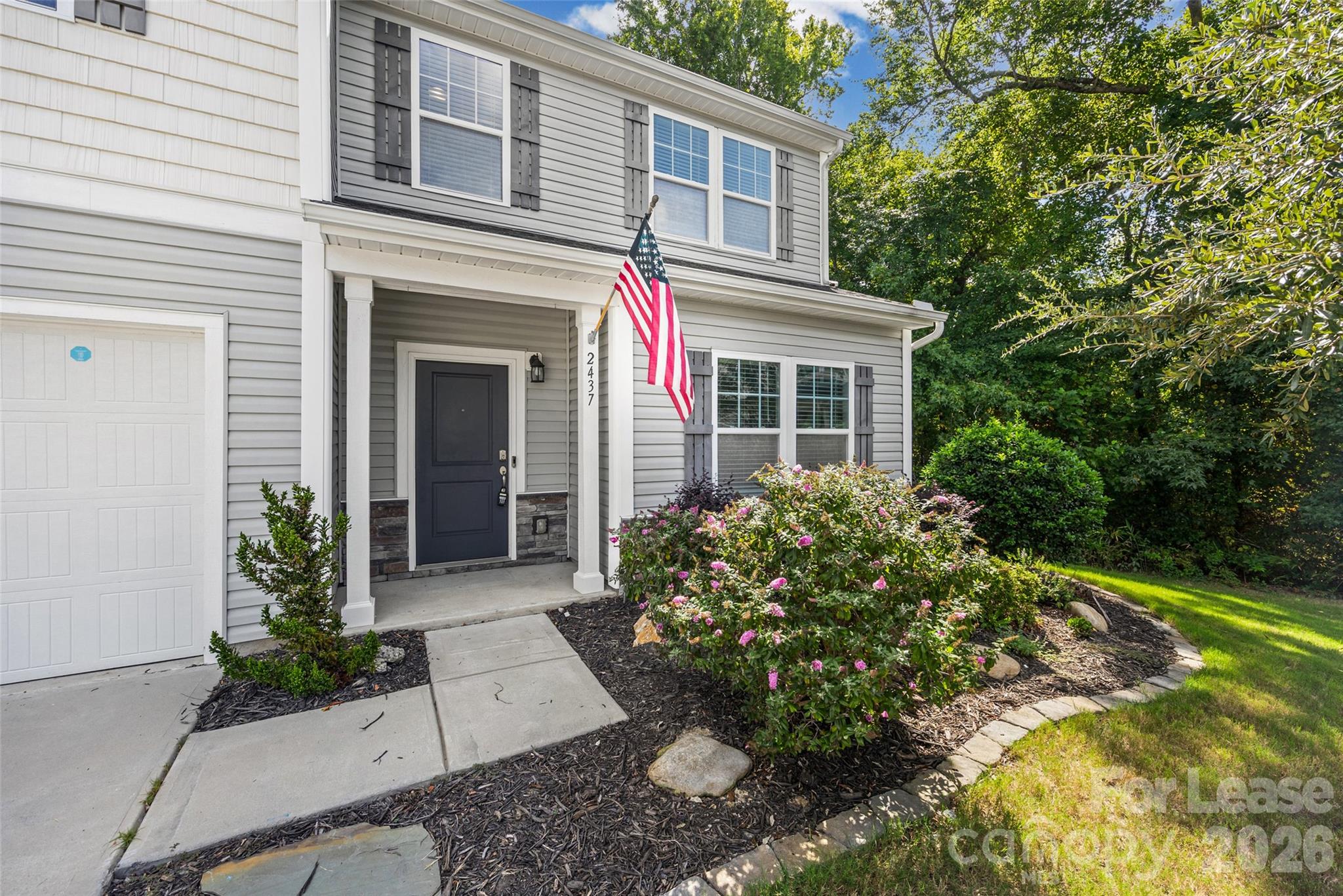 2437 Grinstead Court