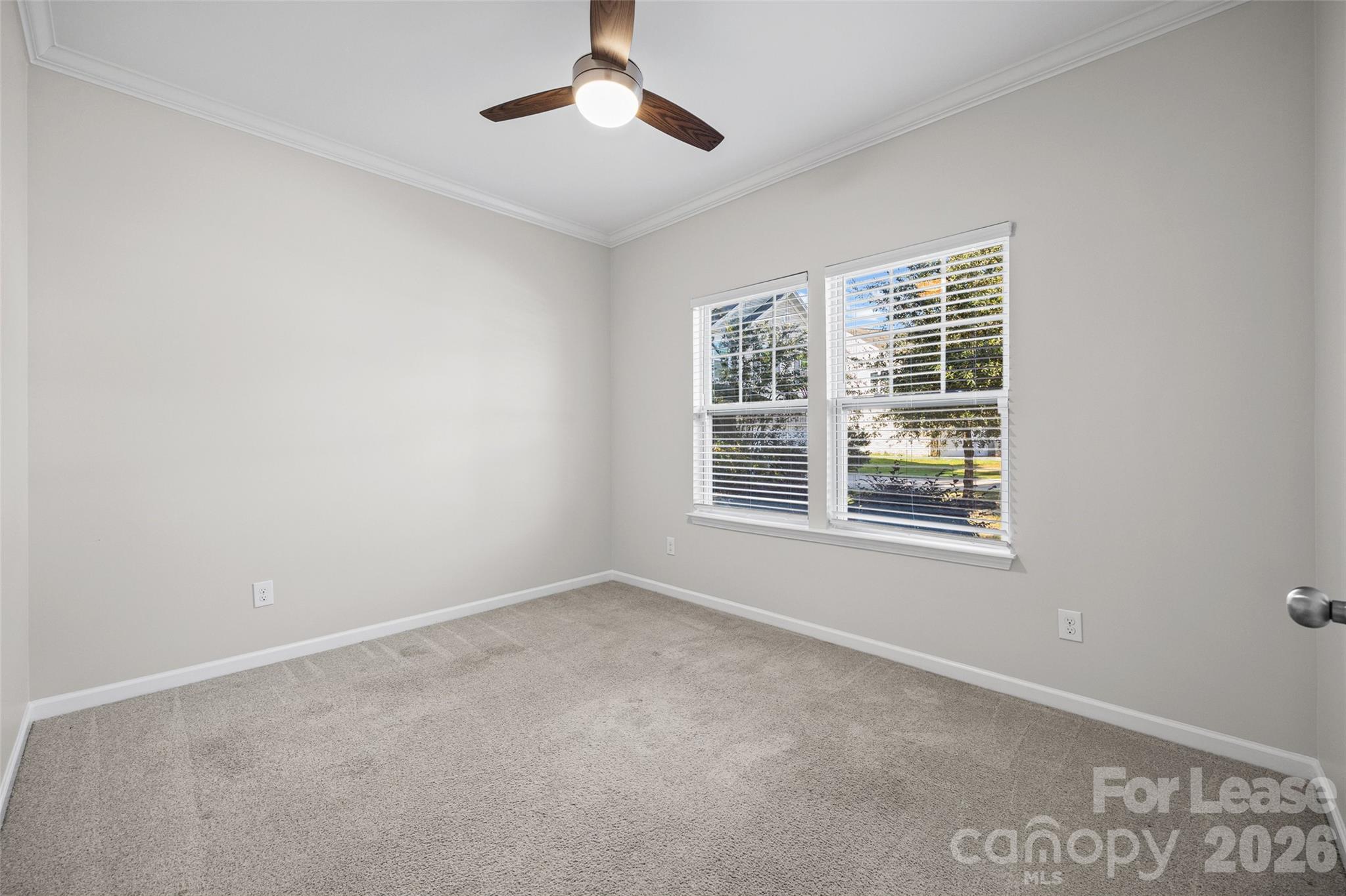 2437 Grinstead Court