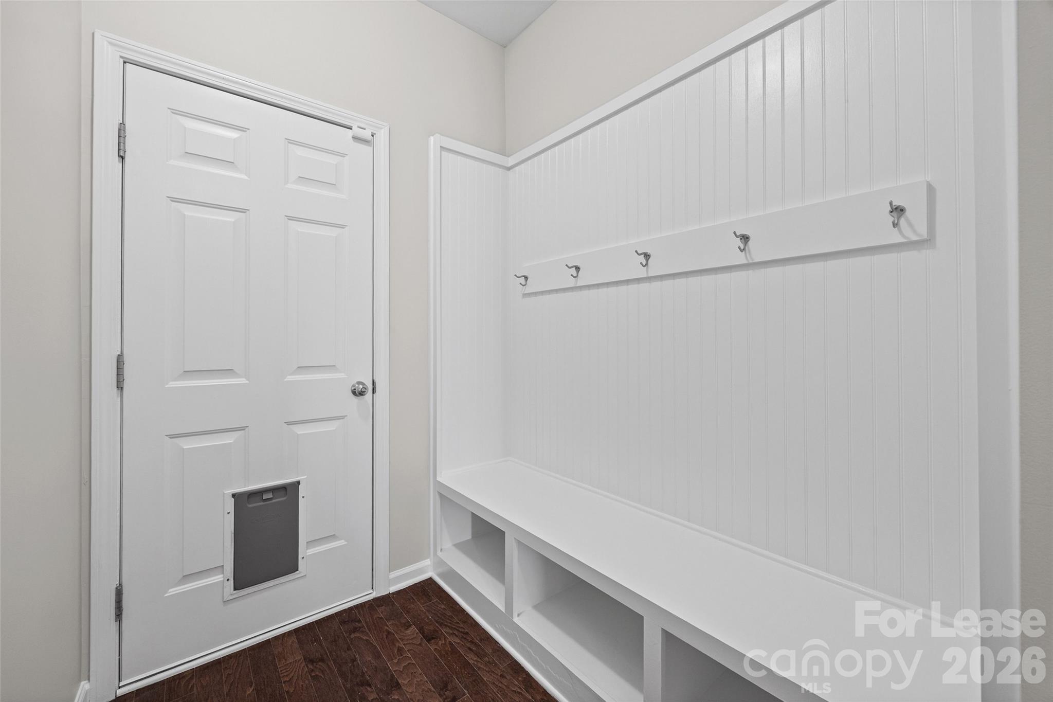 2437 Grinstead Court