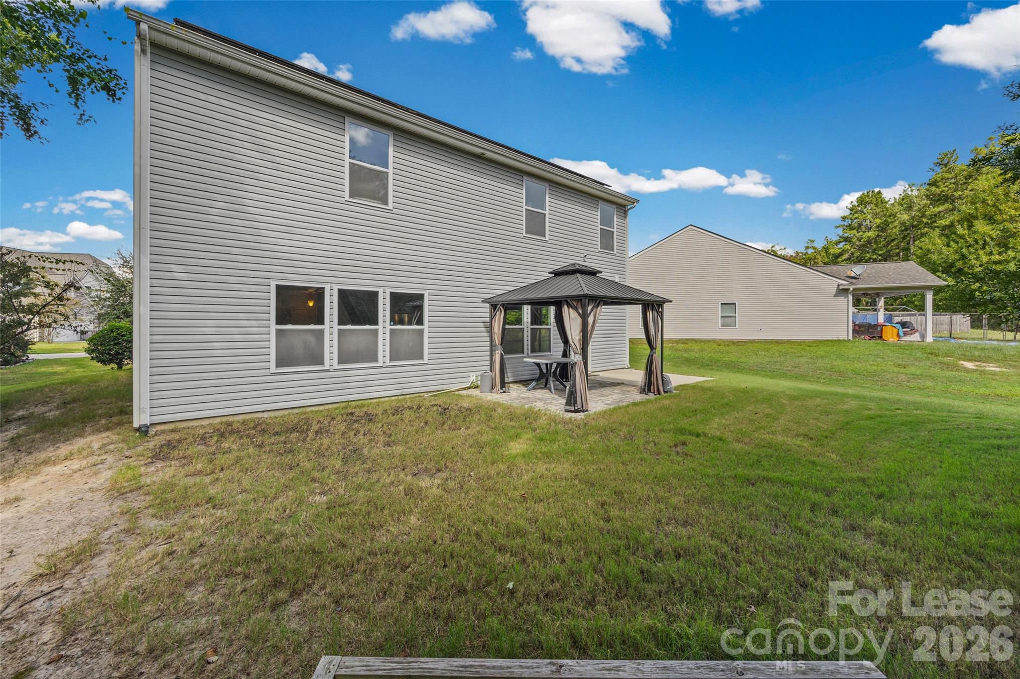 2437 Grinstead Court
