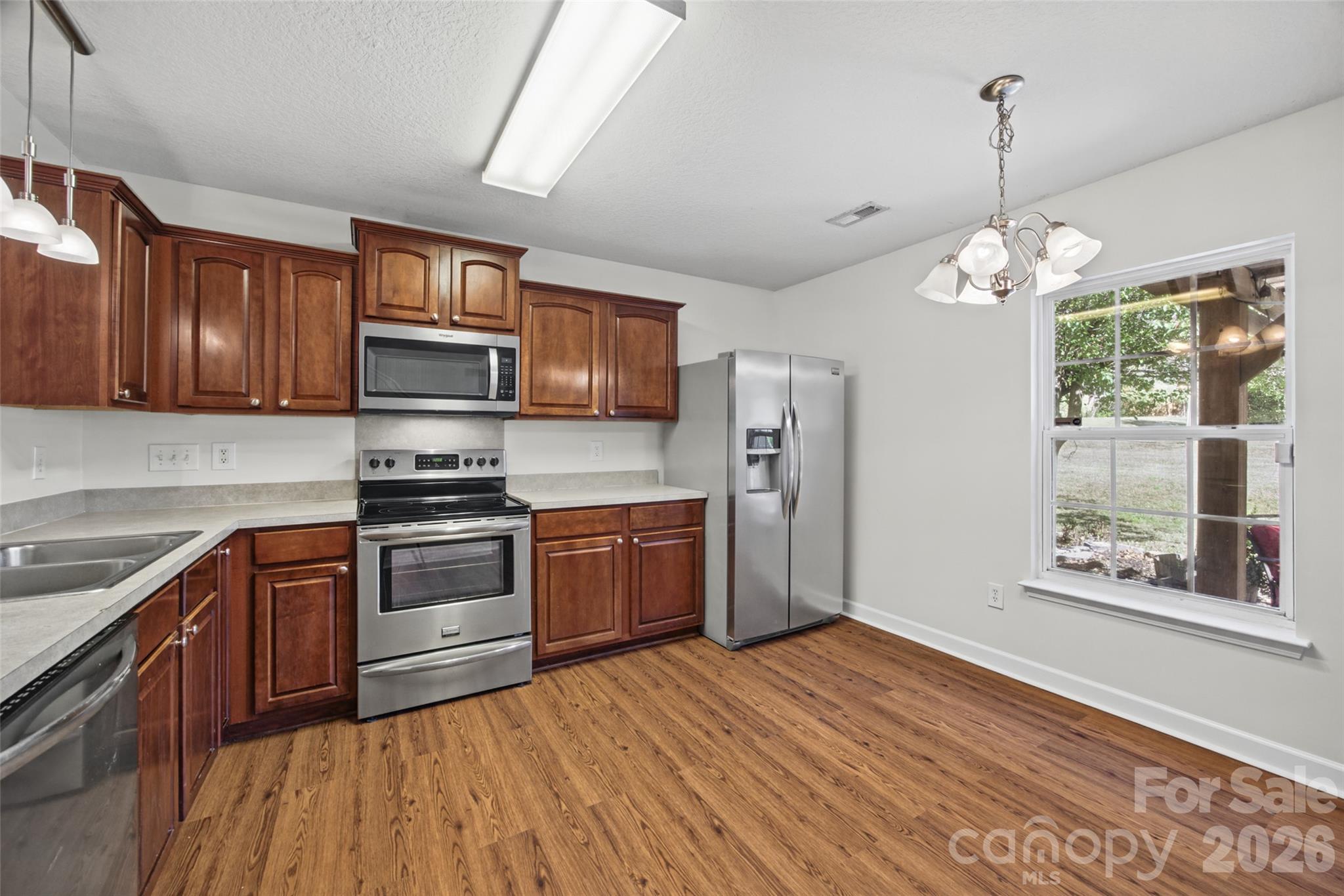 255 Evergreen Road