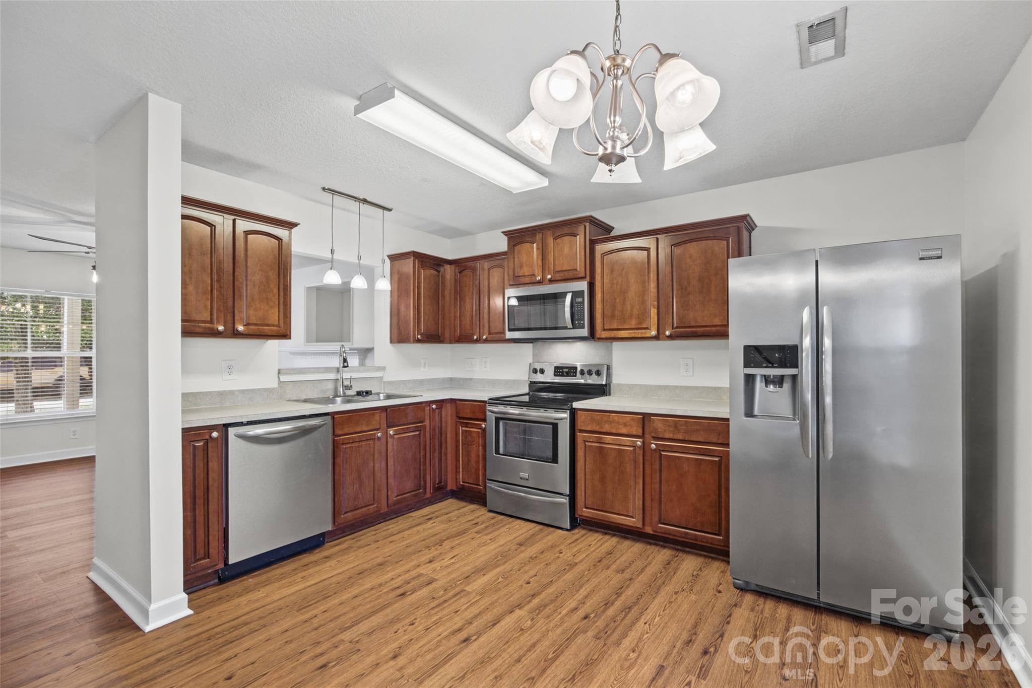 255 Evergreen Road