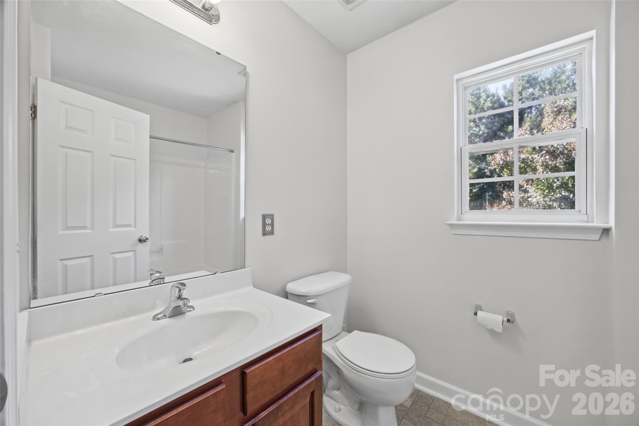 255 Evergreen Road