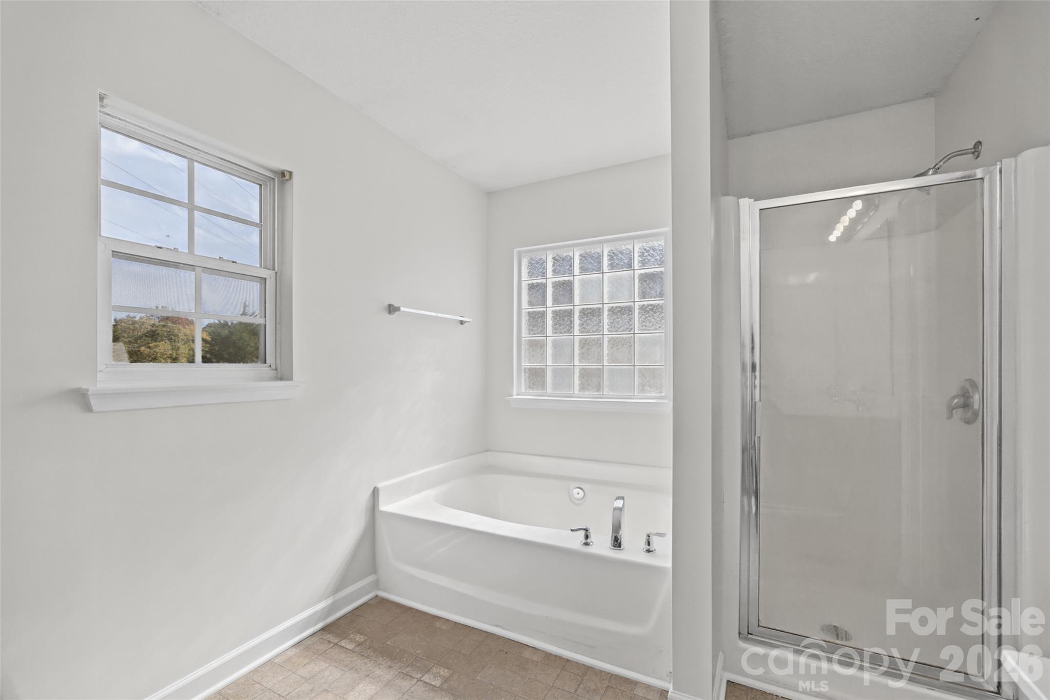 255 Evergreen Road