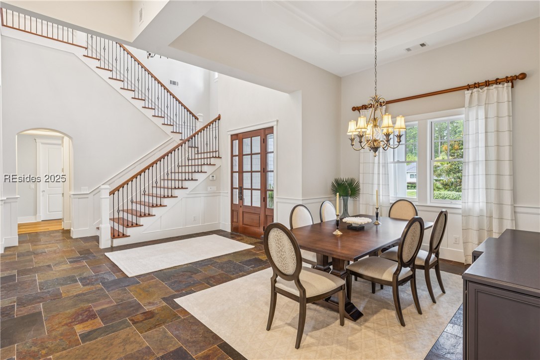 12 Holly Grove Road