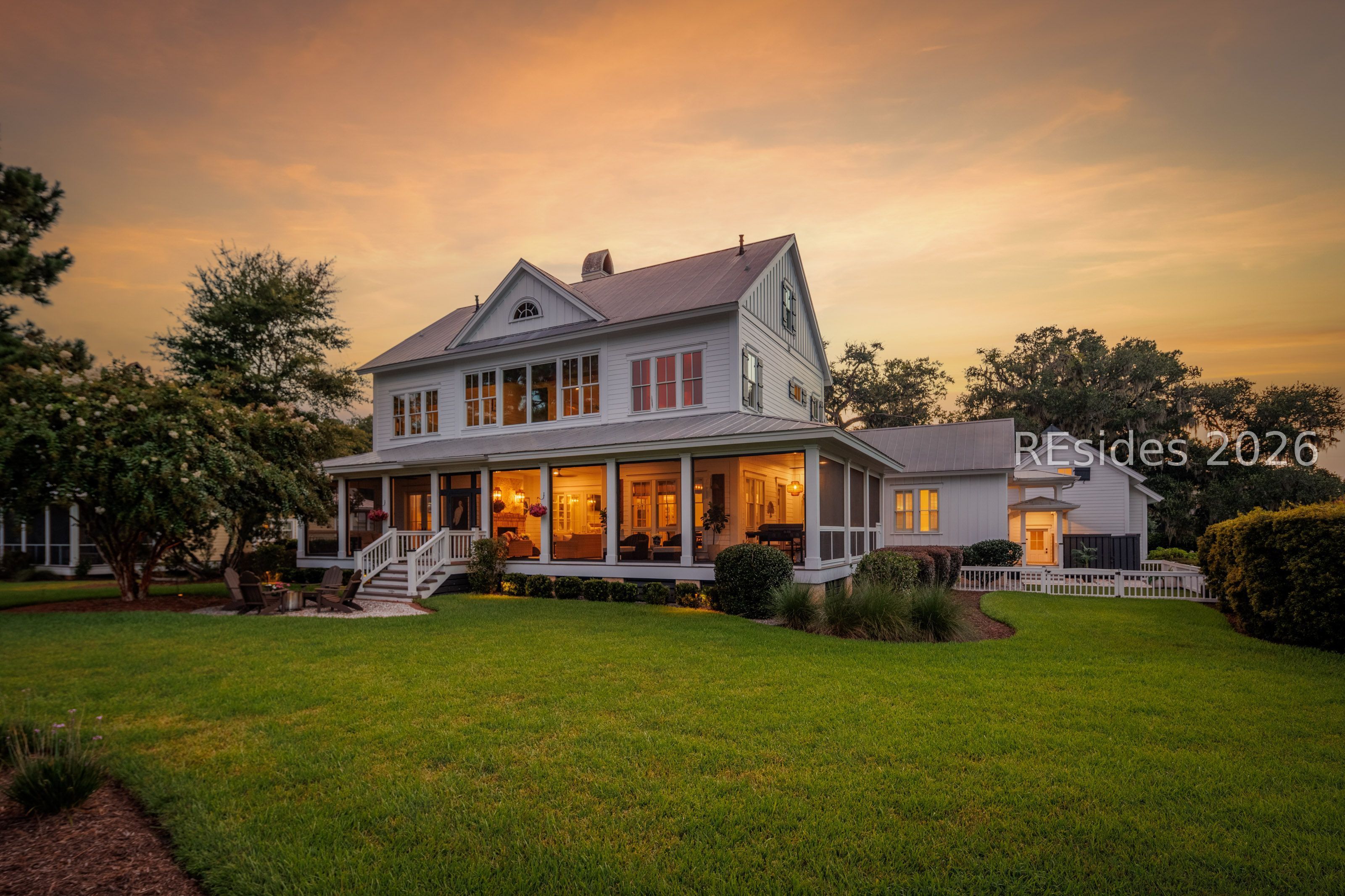 8 Old Oak Road