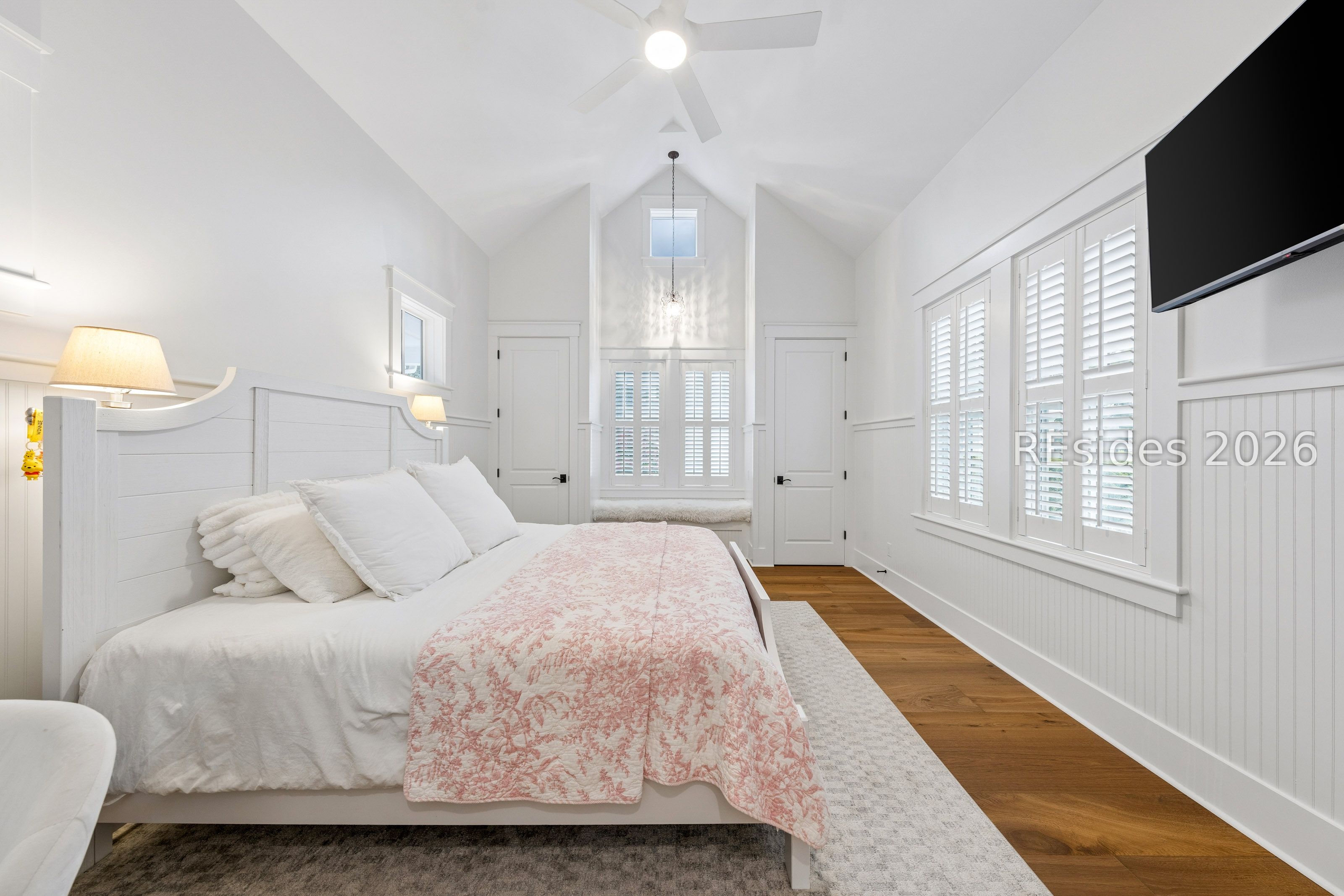 8 Old Oak Road