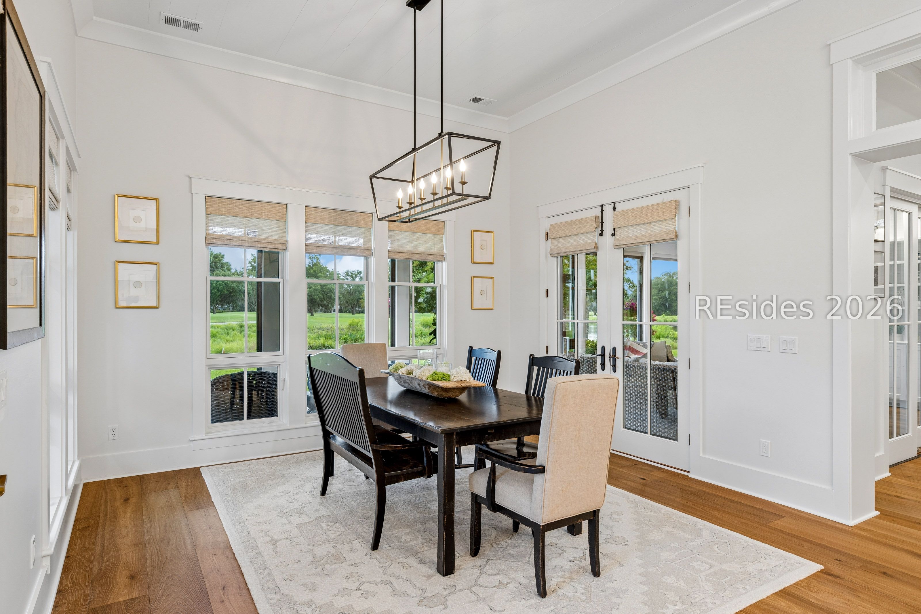 8 Old Oak Road