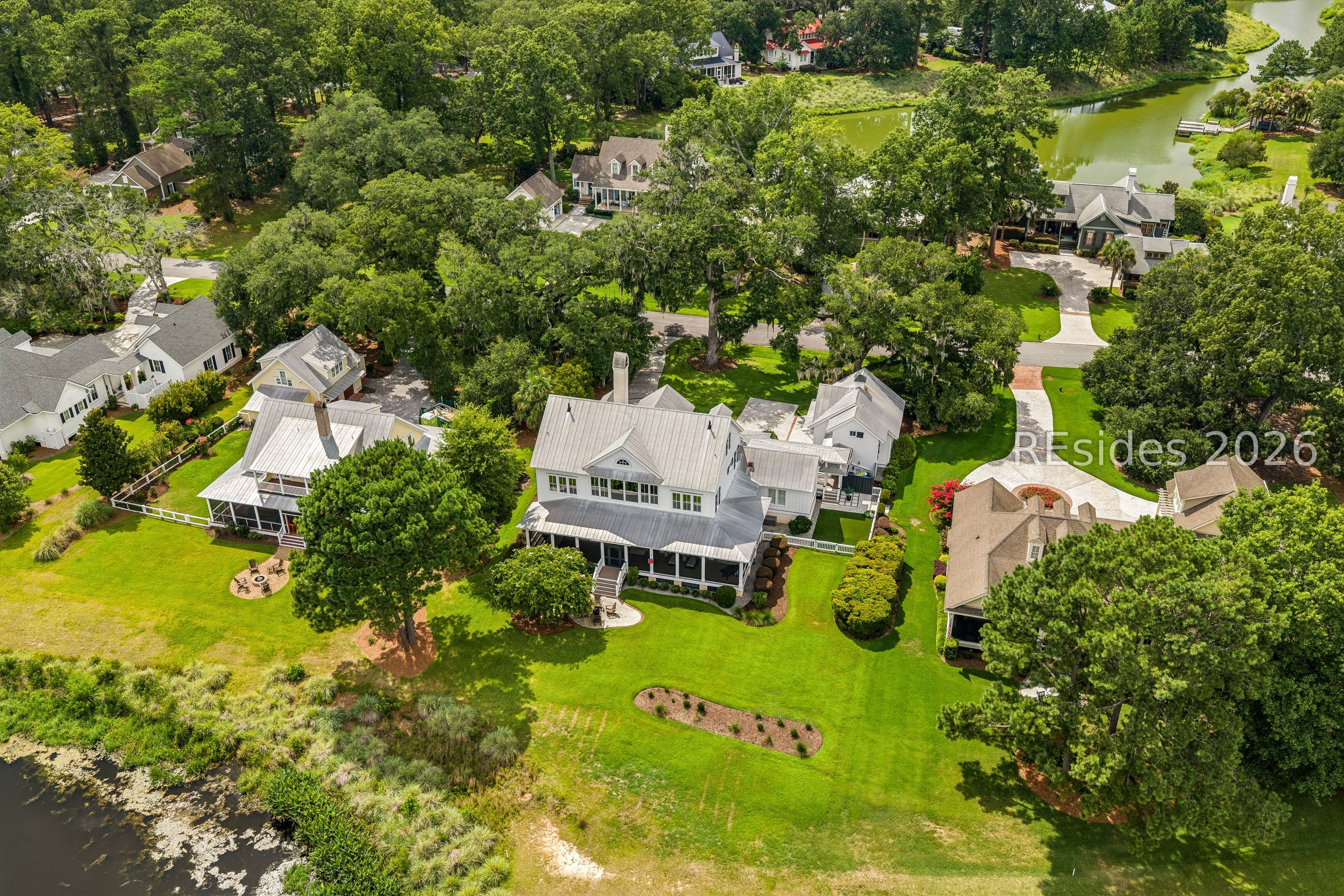 8 Old Oak Road