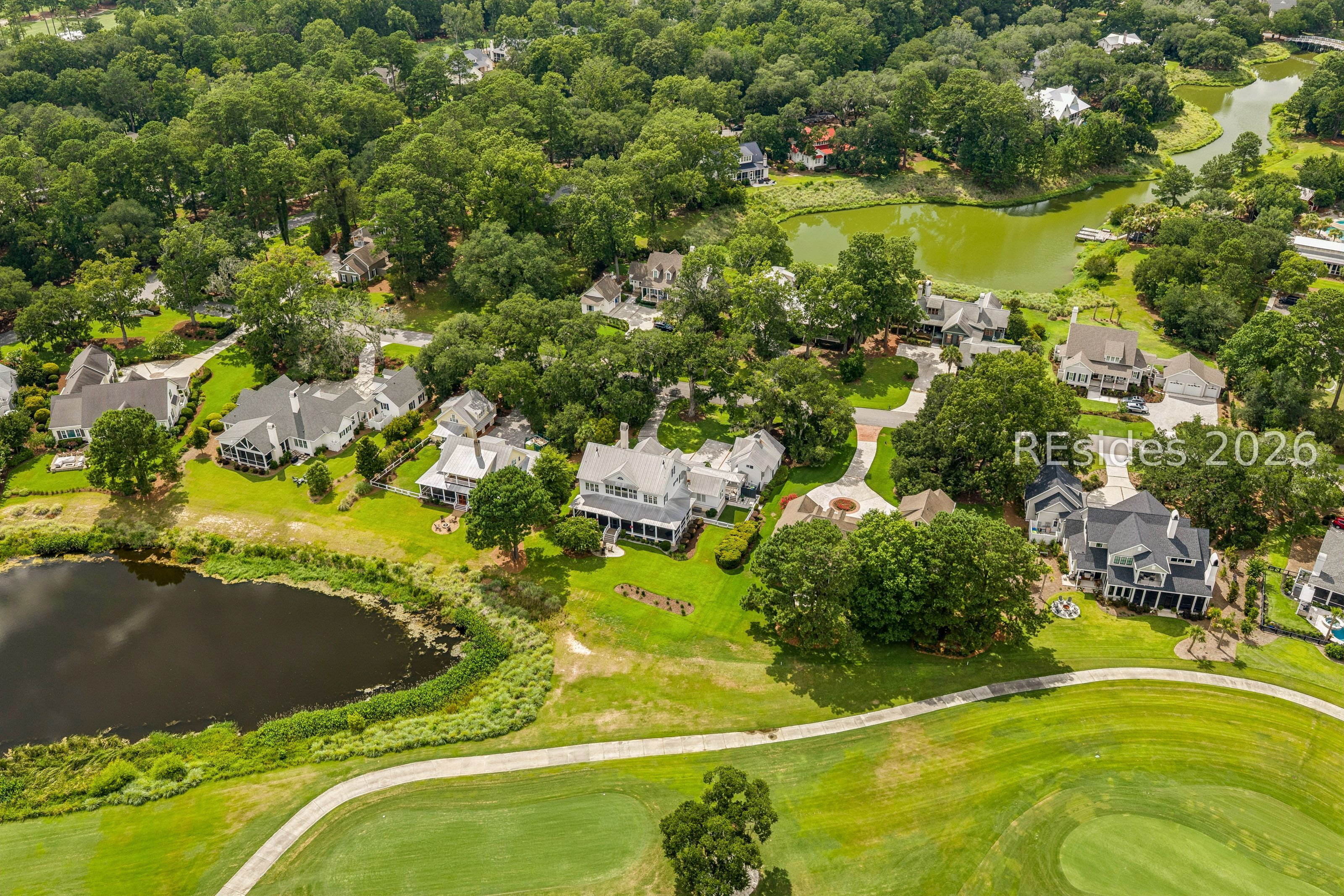 8 Old Oak Road