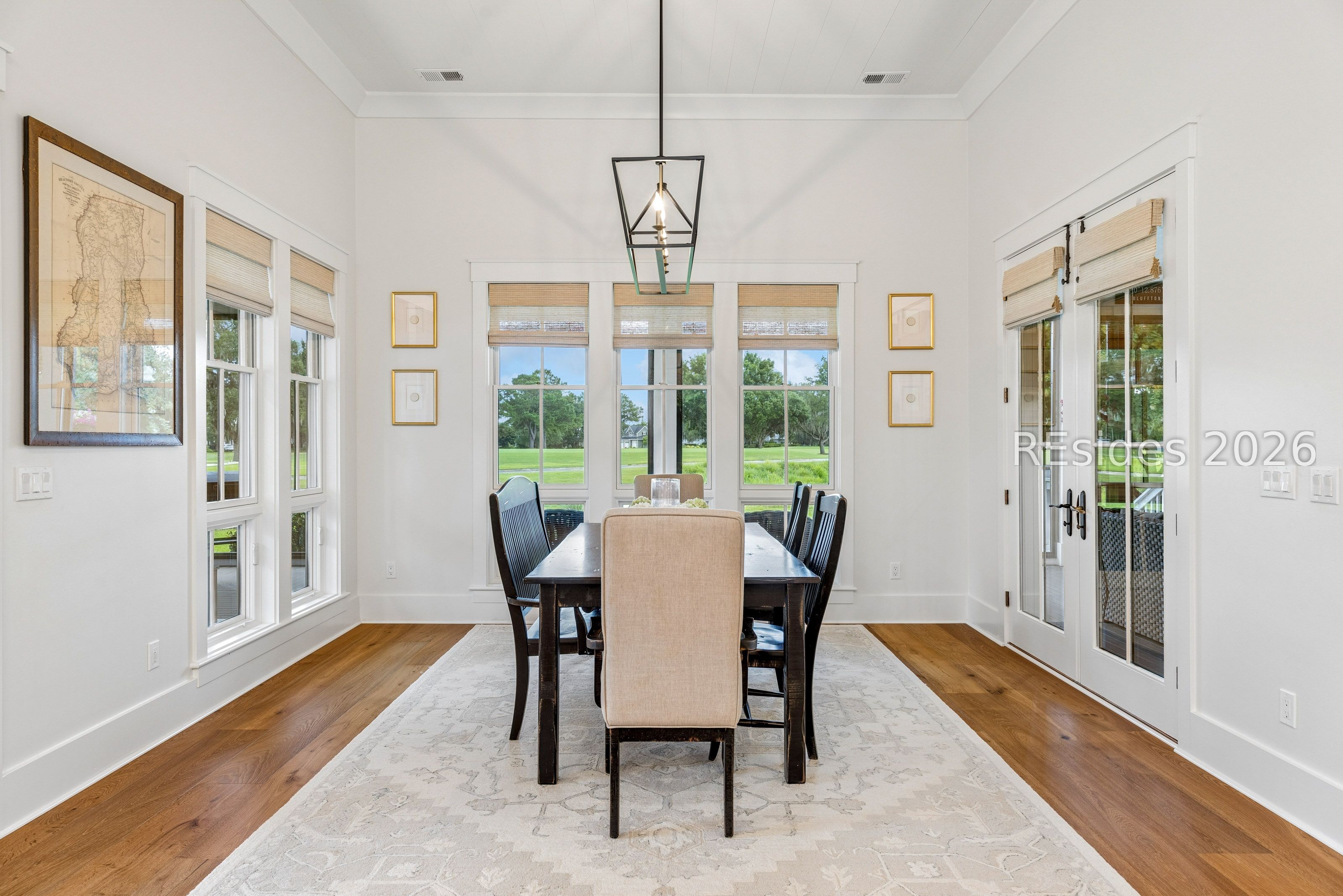 8 Old Oak Road