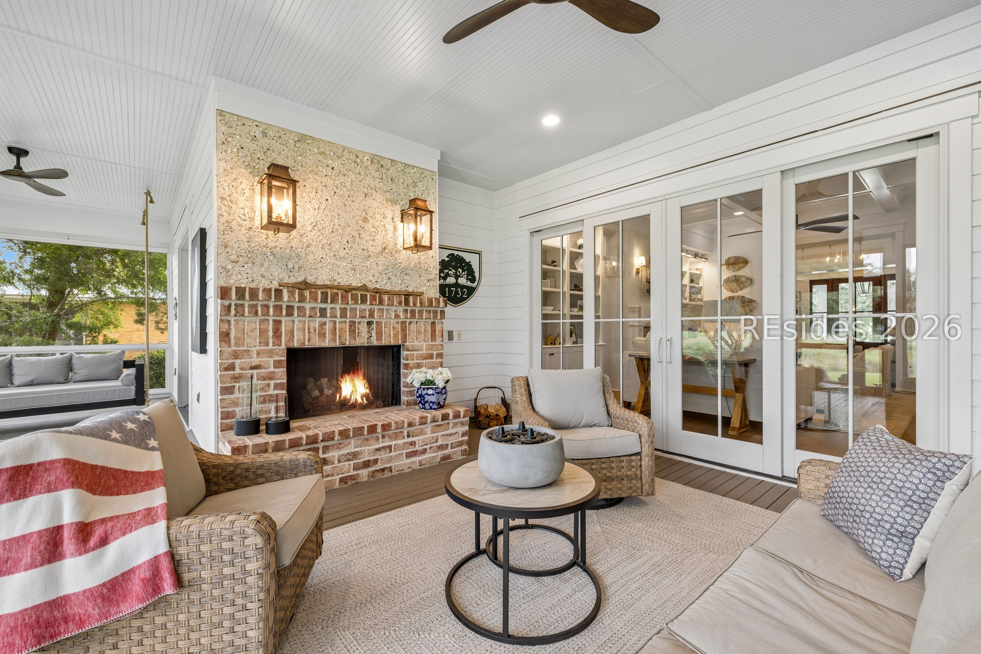 8 Old Oak Road