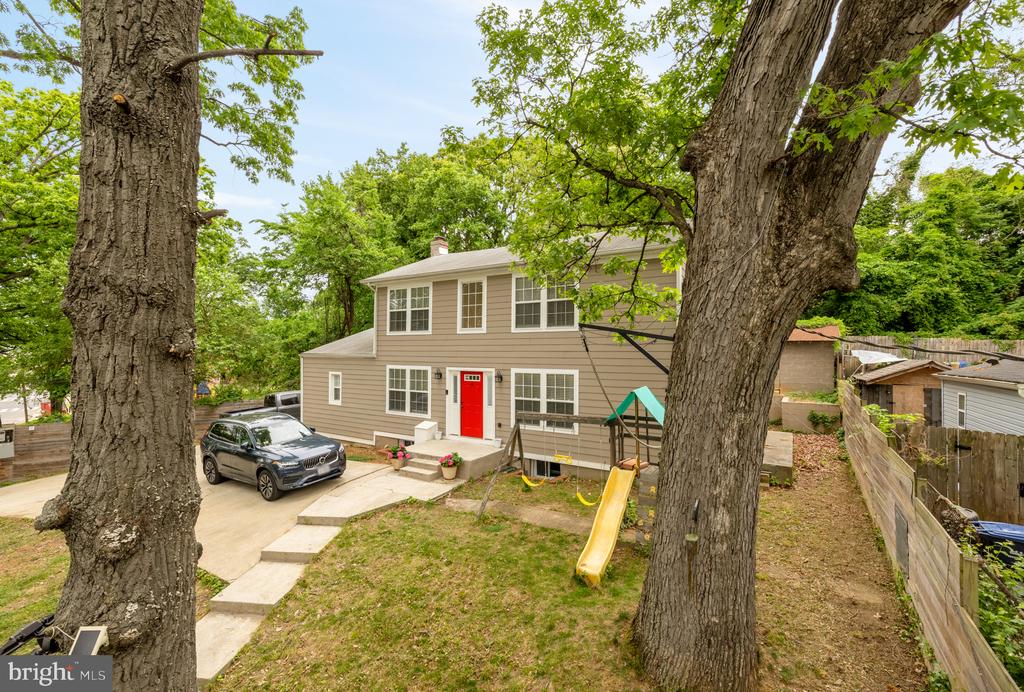 226 ANACOSTIA ROAD SE
