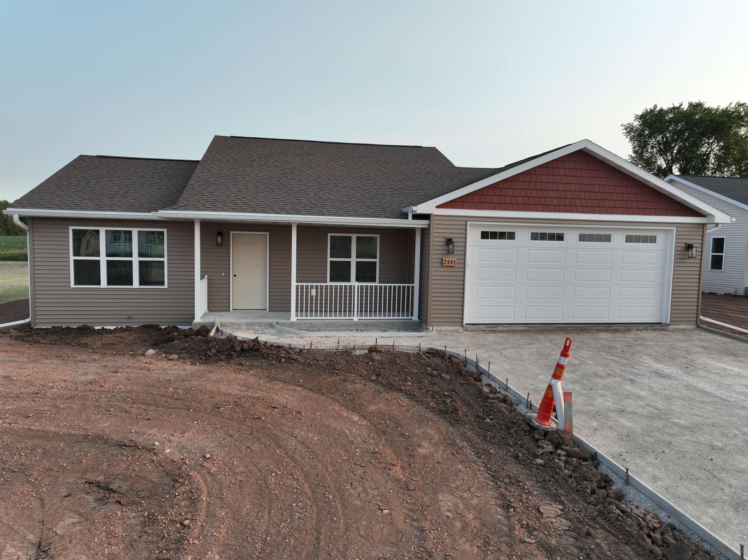 2141 WHITE DOVE Lane