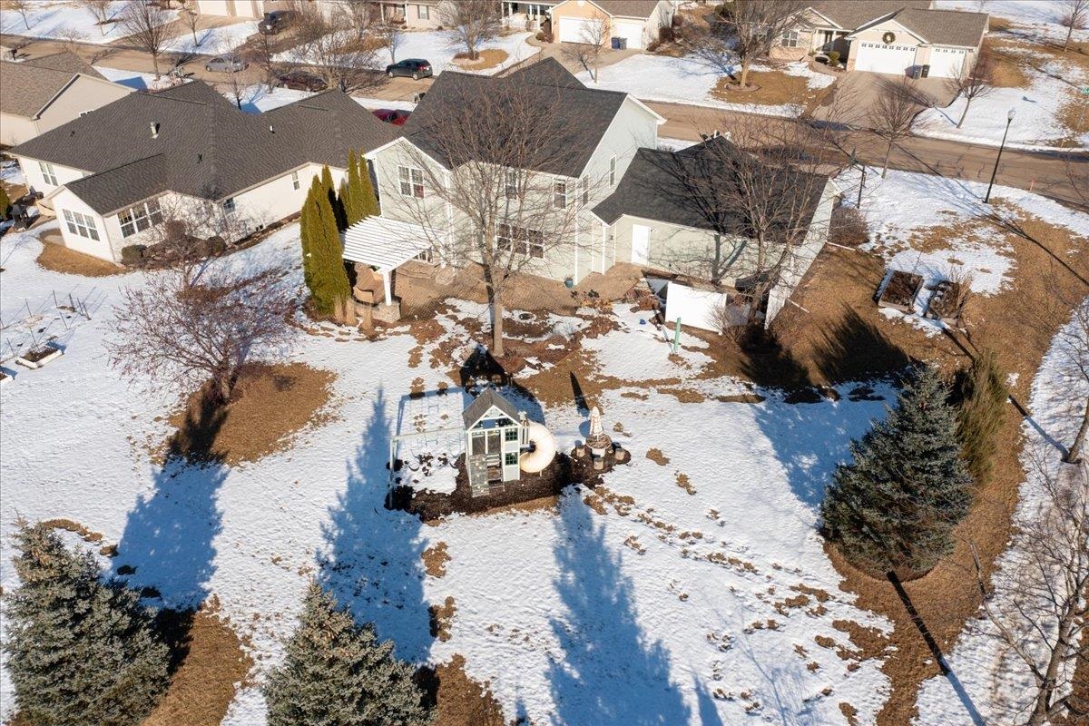 W7272 FOX HOLLOW Lane