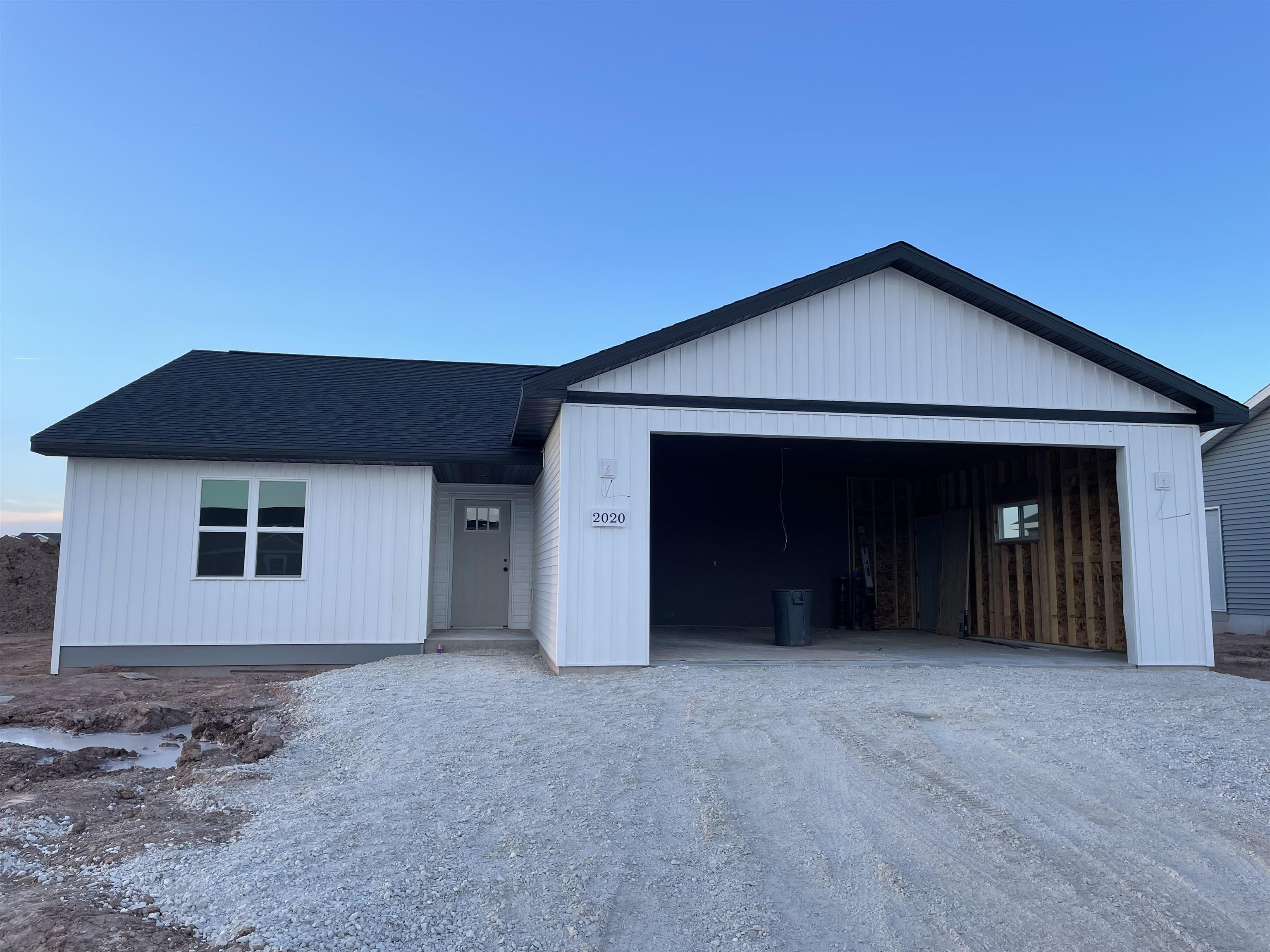 2020 WHITE DOVE Lane