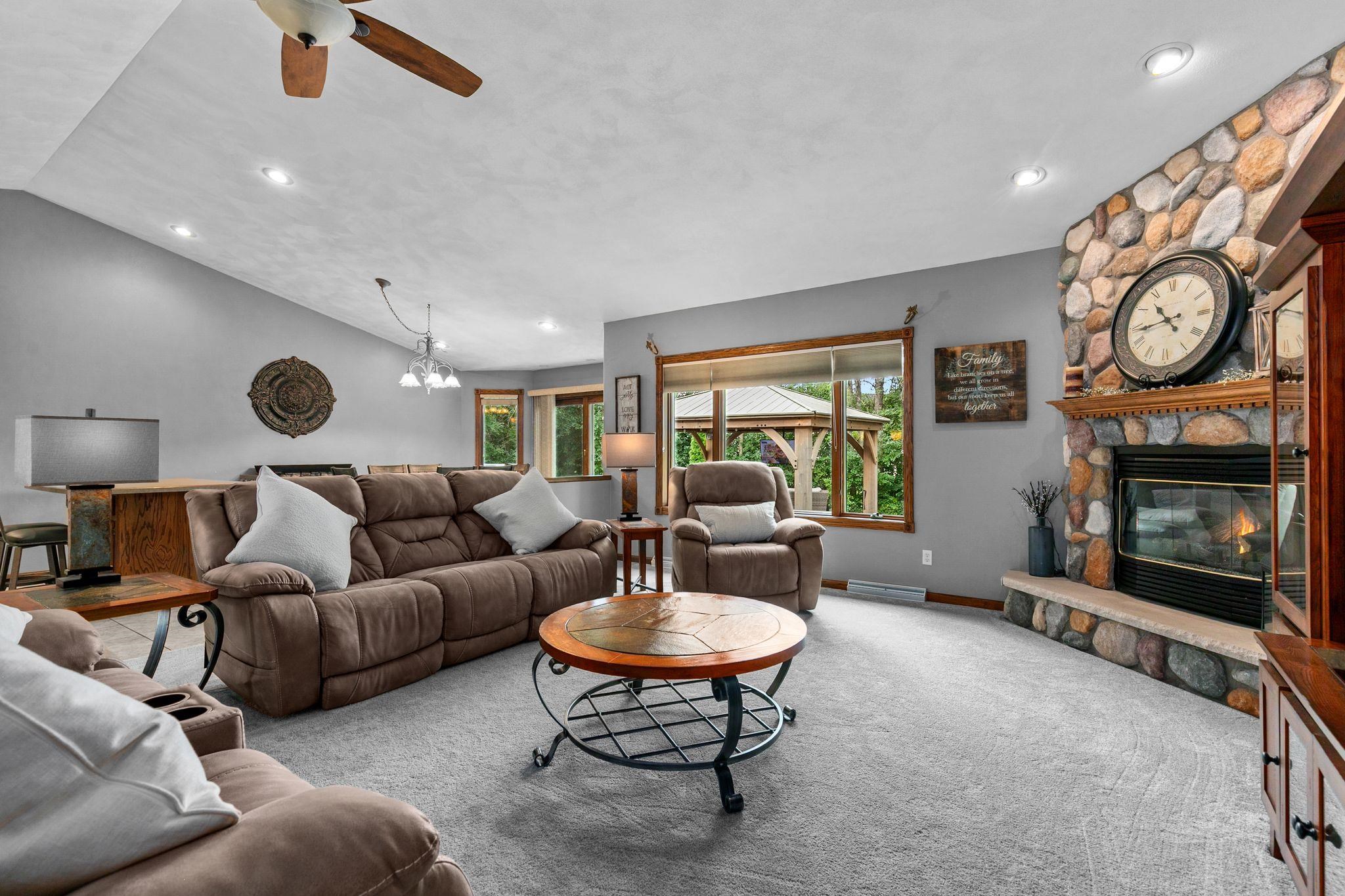 1202 CHELSEA Court