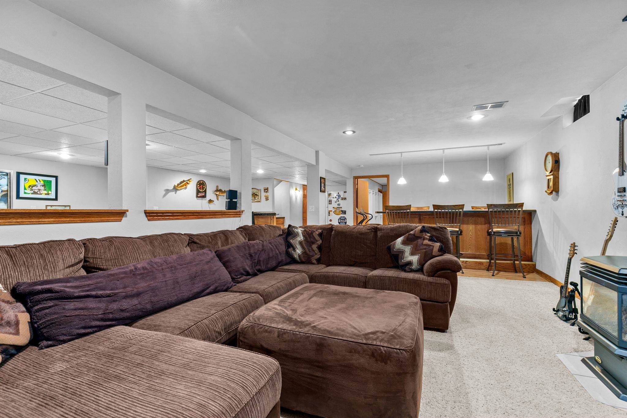 1202 CHELSEA Court