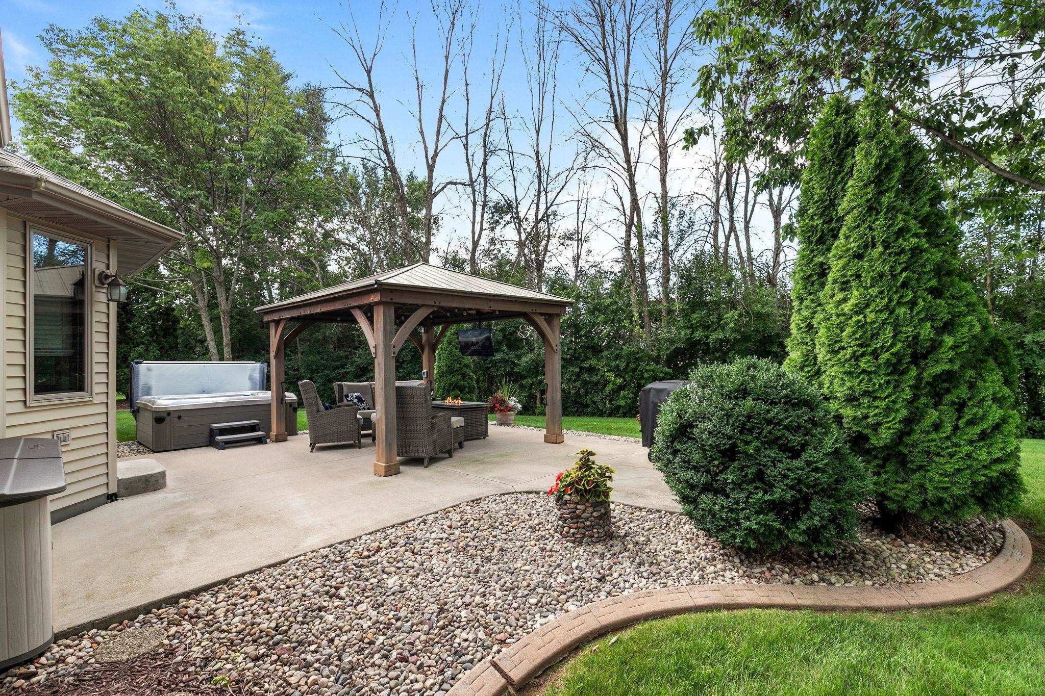 1202 CHELSEA Court