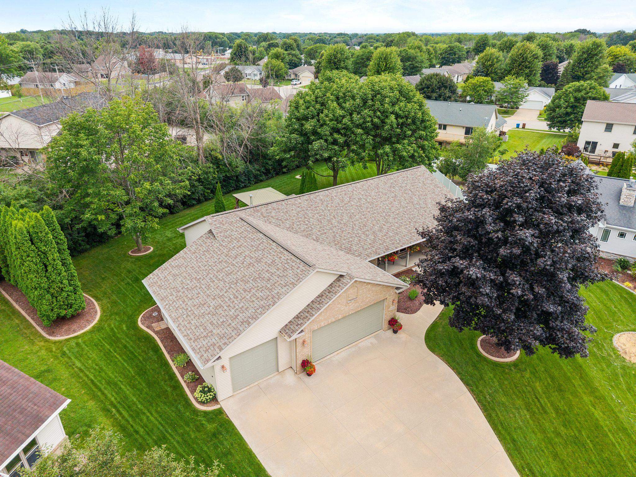 1202 CHELSEA Court