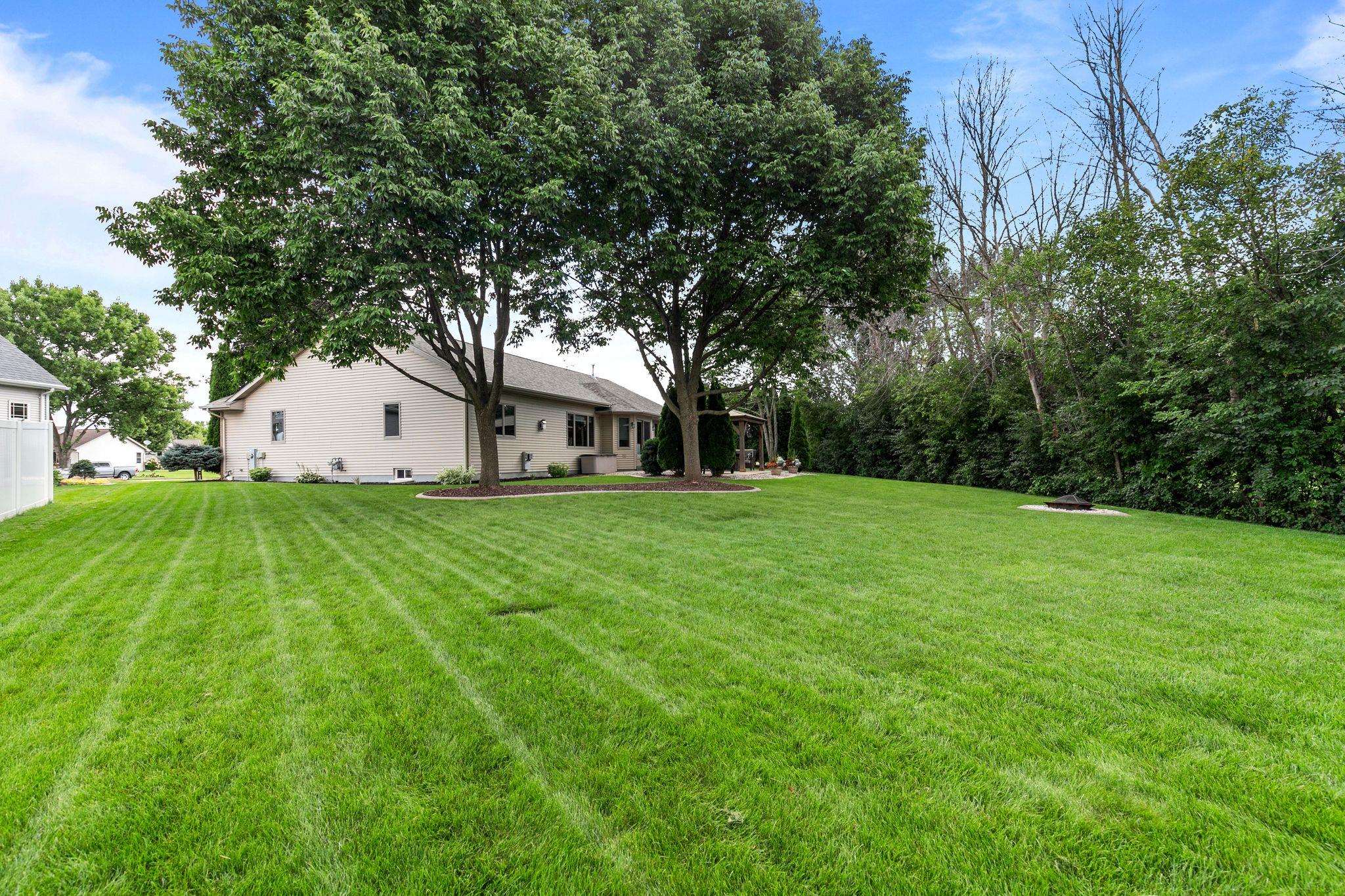 1202 CHELSEA Court
