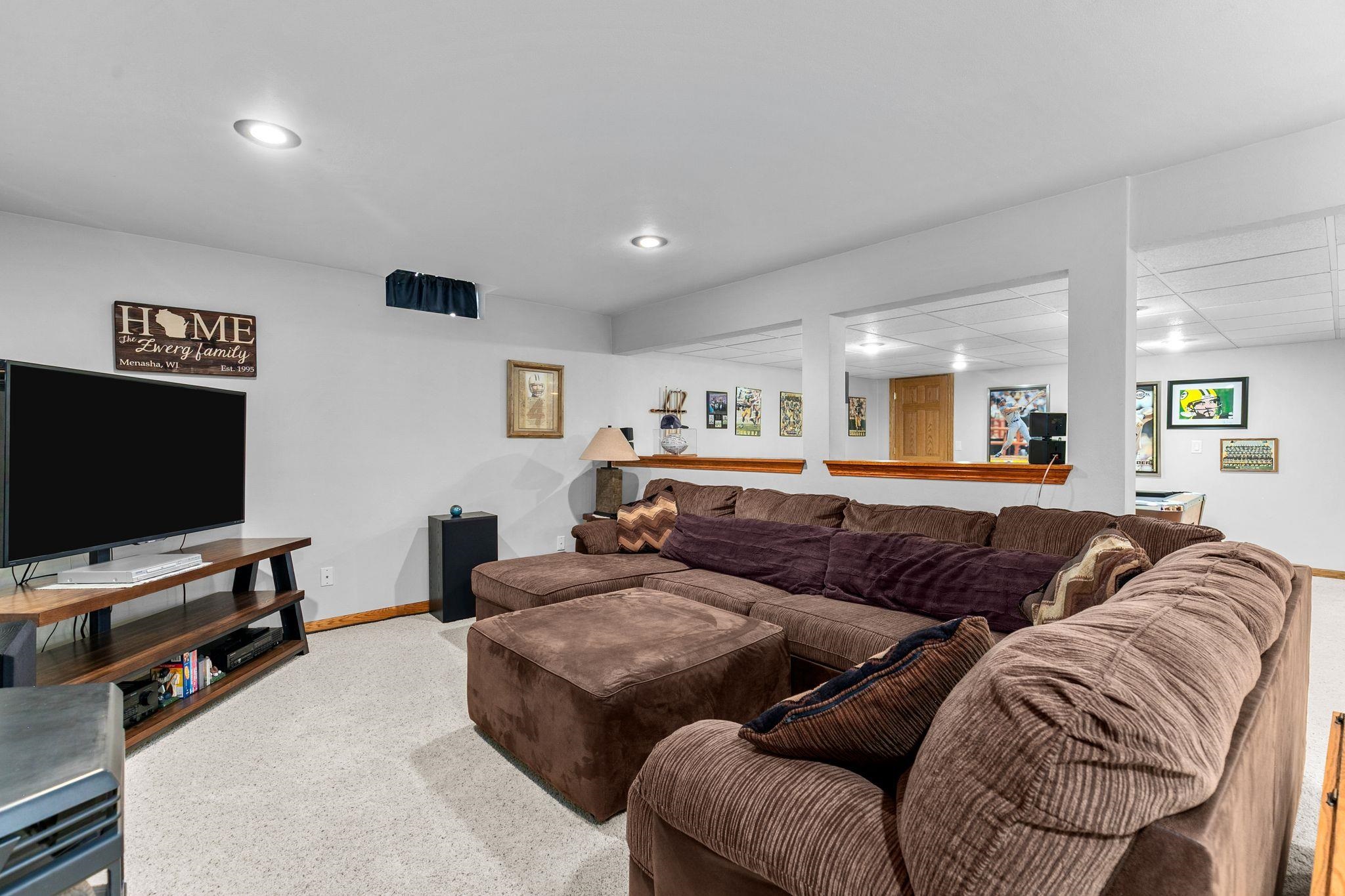1202 CHELSEA Court