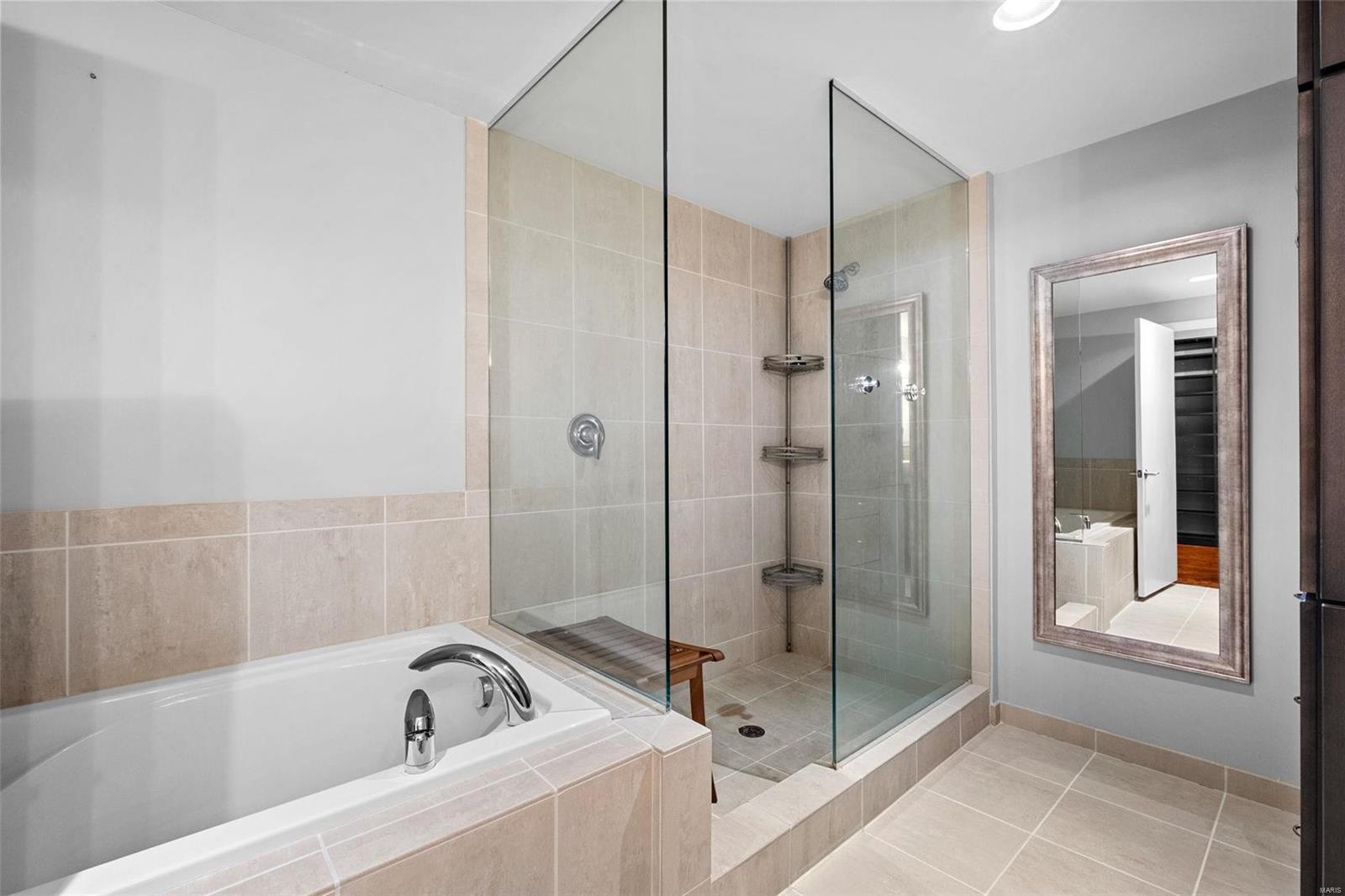 915 Olive Street Unit: 1401