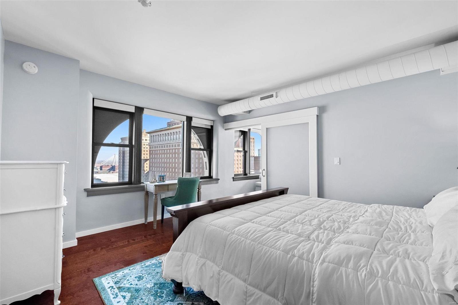 915 Olive Street Unit: 1401