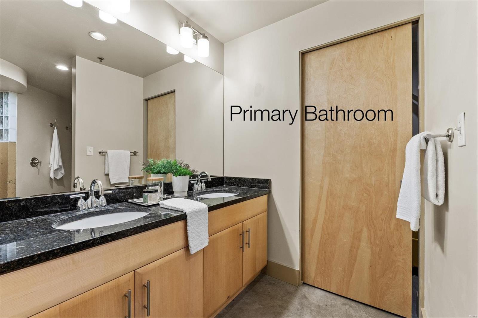 1209 Washington Avenue Unit: 701