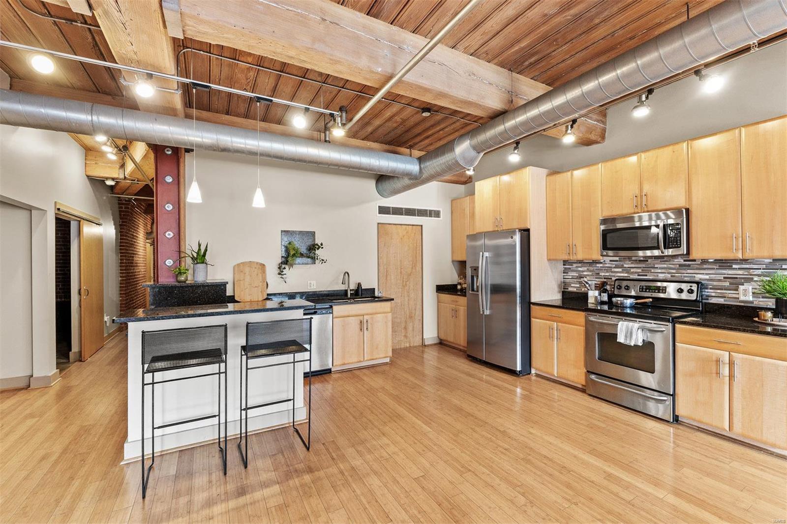 1209 Washington Avenue Unit: 701