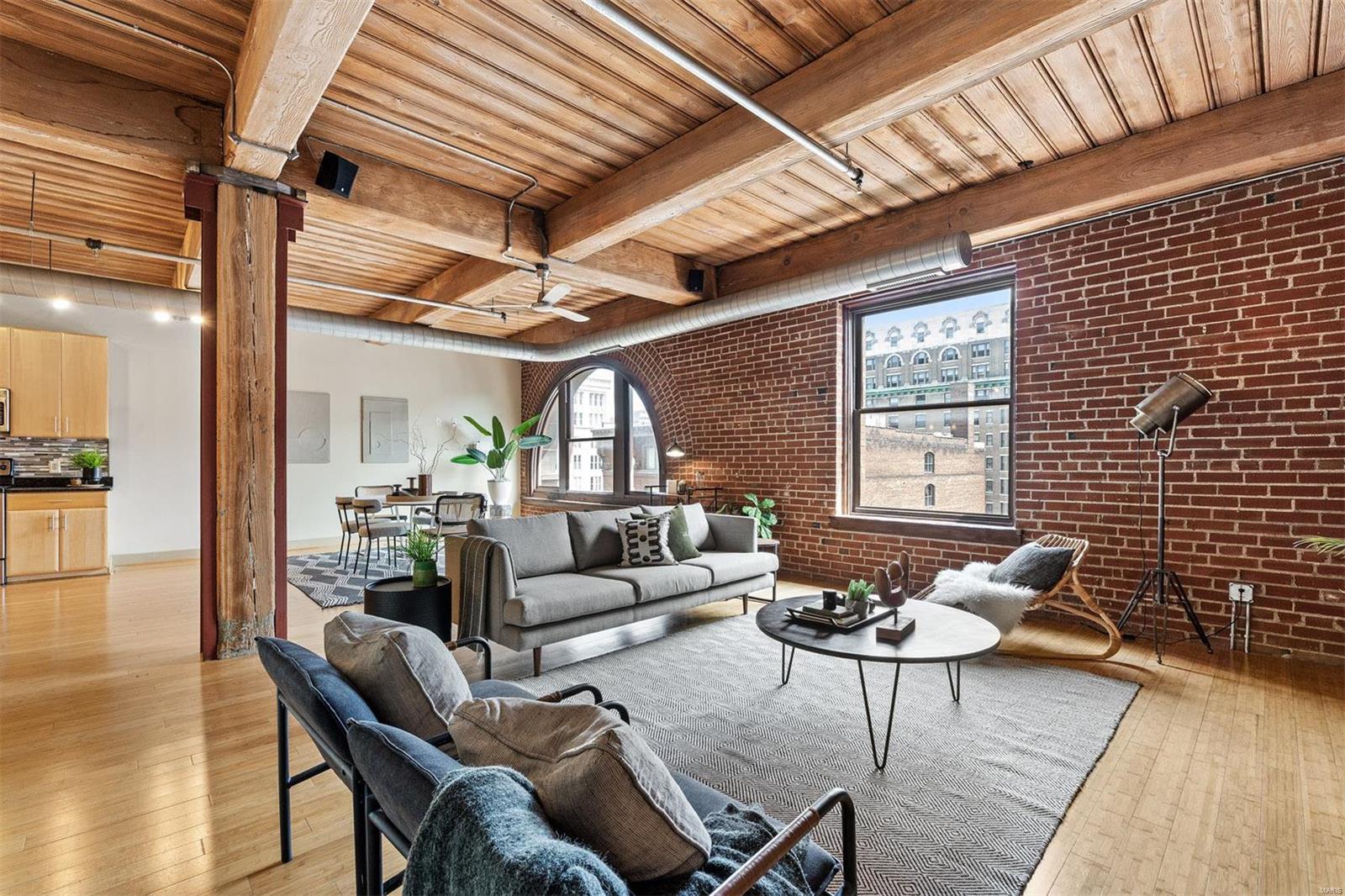 1209 Washington Avenue Unit: 701