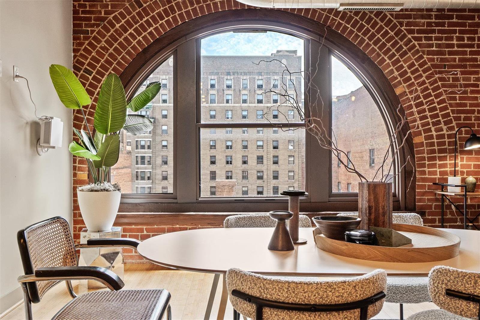 1209 Washington Avenue Unit: 701