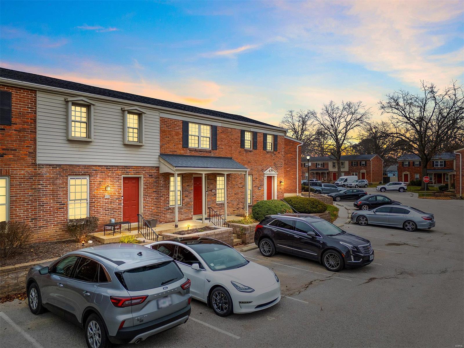 1245 Clarkson Court Unit: 1245