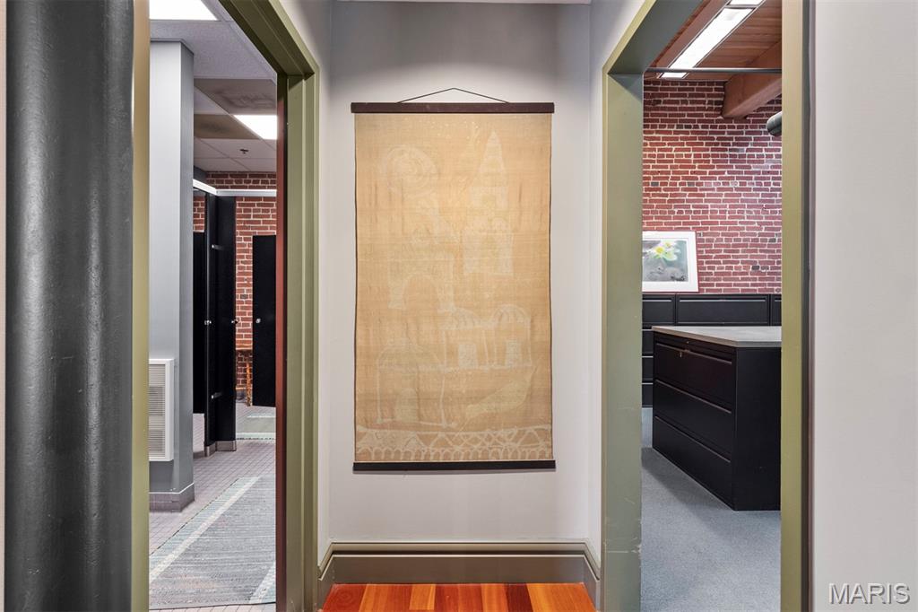 1113 Locust Street Unit: 300