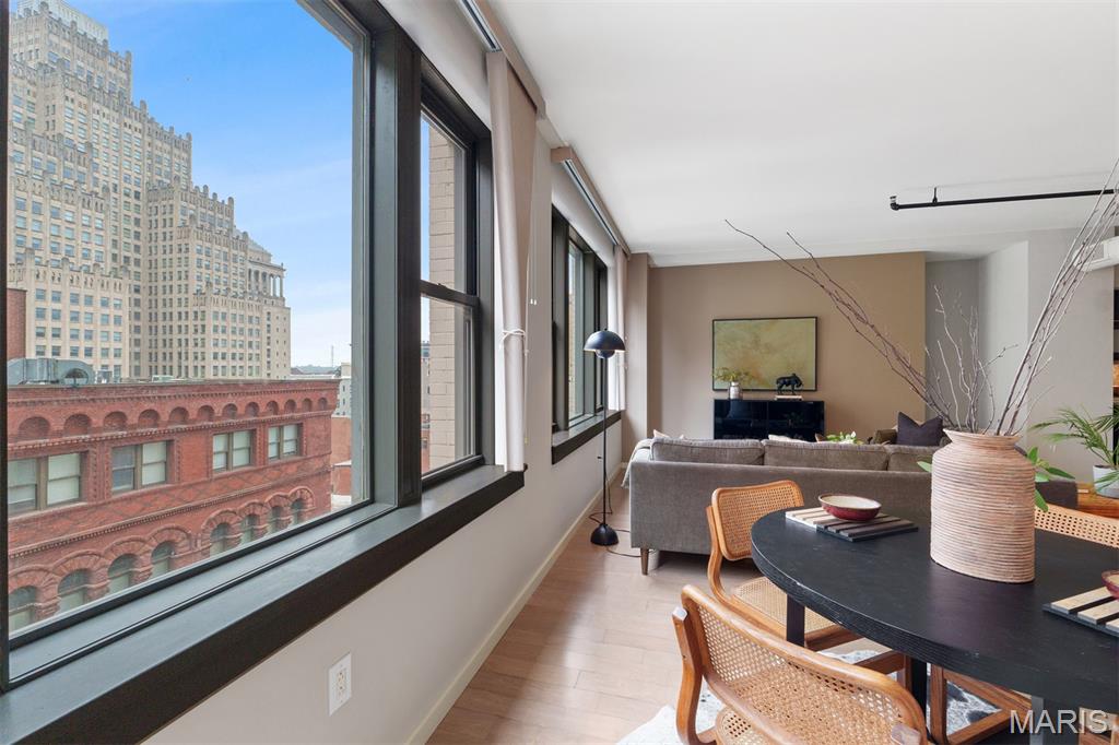 915 Olive Street Unit: 910