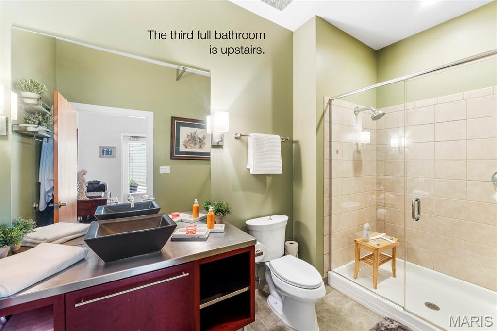 901 Washington Avenue Unit: 702