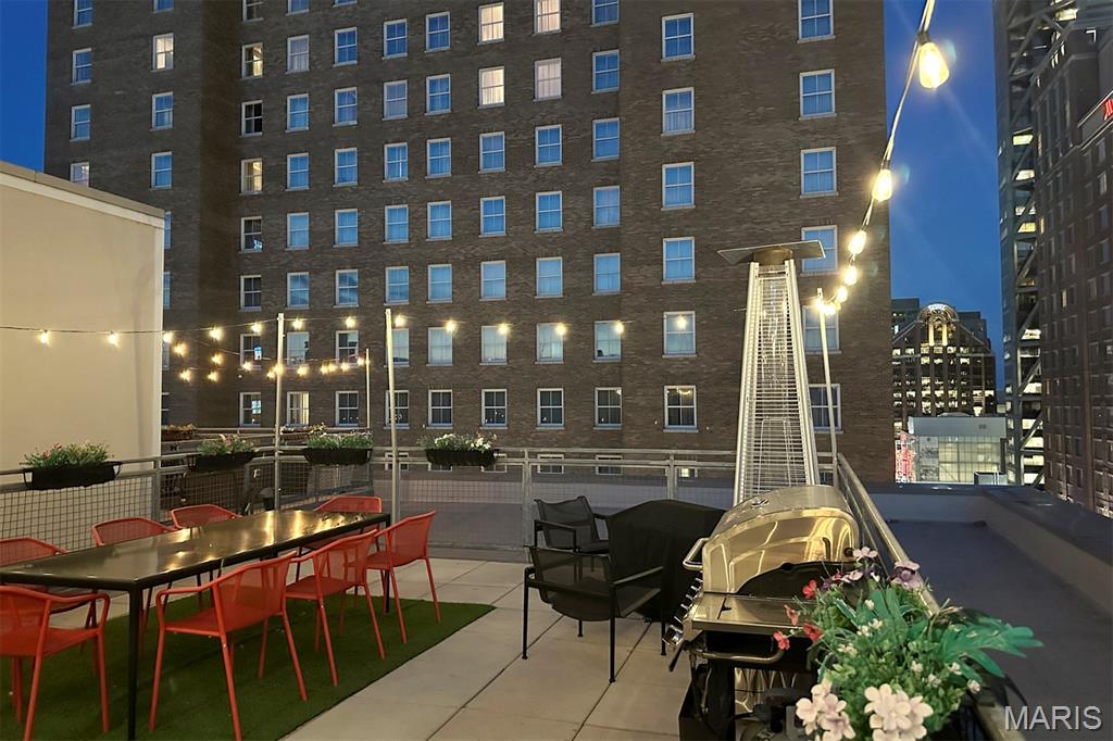 901 Washington Avenue Unit: 702