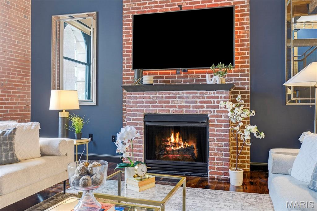 901 Washington Avenue Unit: 702