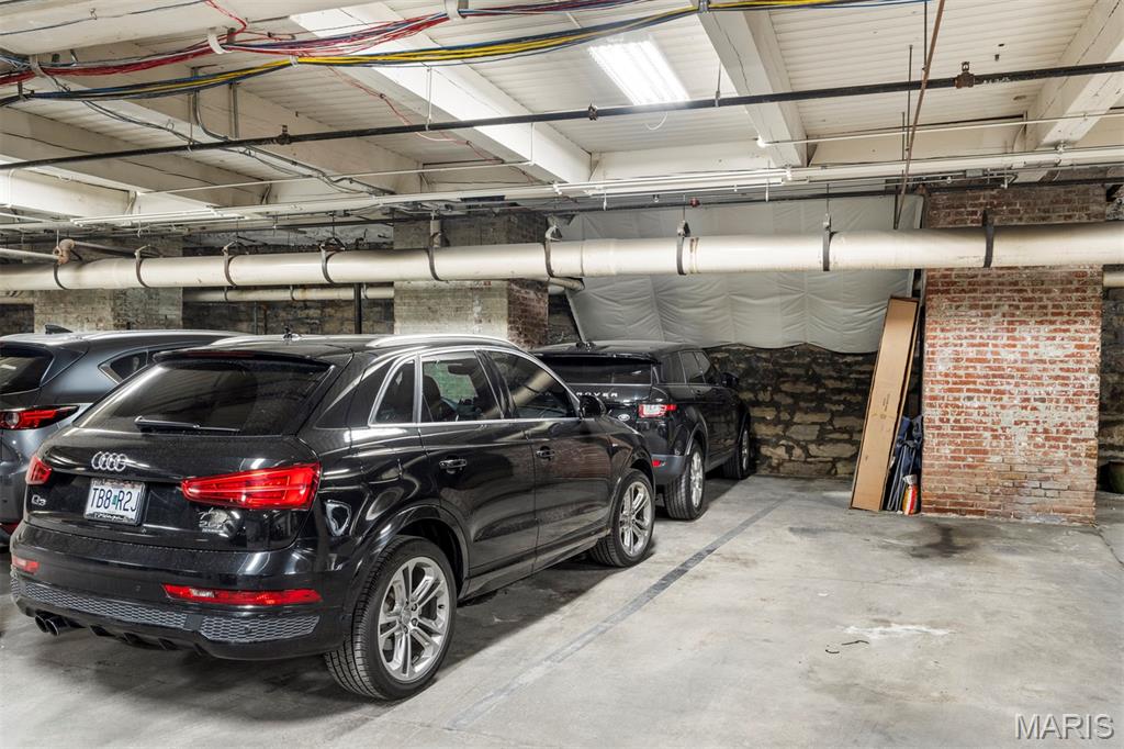 901 Washington Avenue Unit: 702