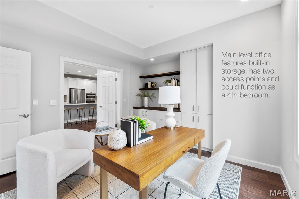 110 N Newstead Avenue Unit: 303