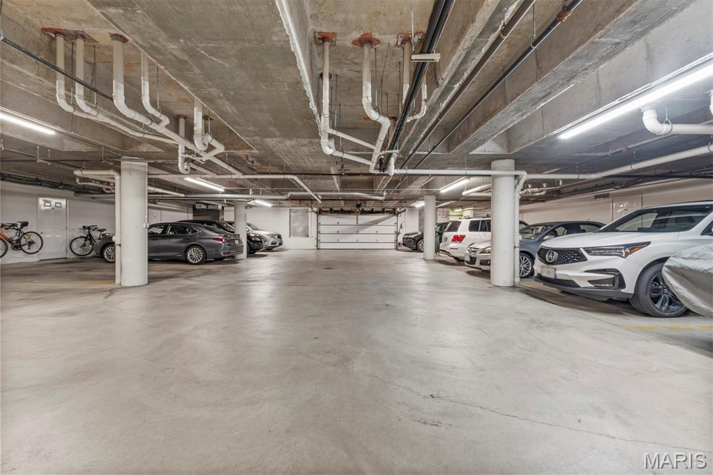 110 N Newstead Avenue Unit: 303