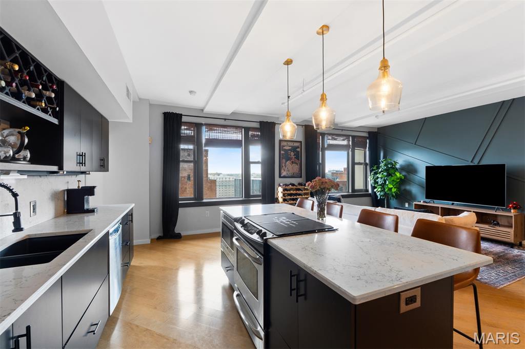 915 Olive Street Unit: 1504