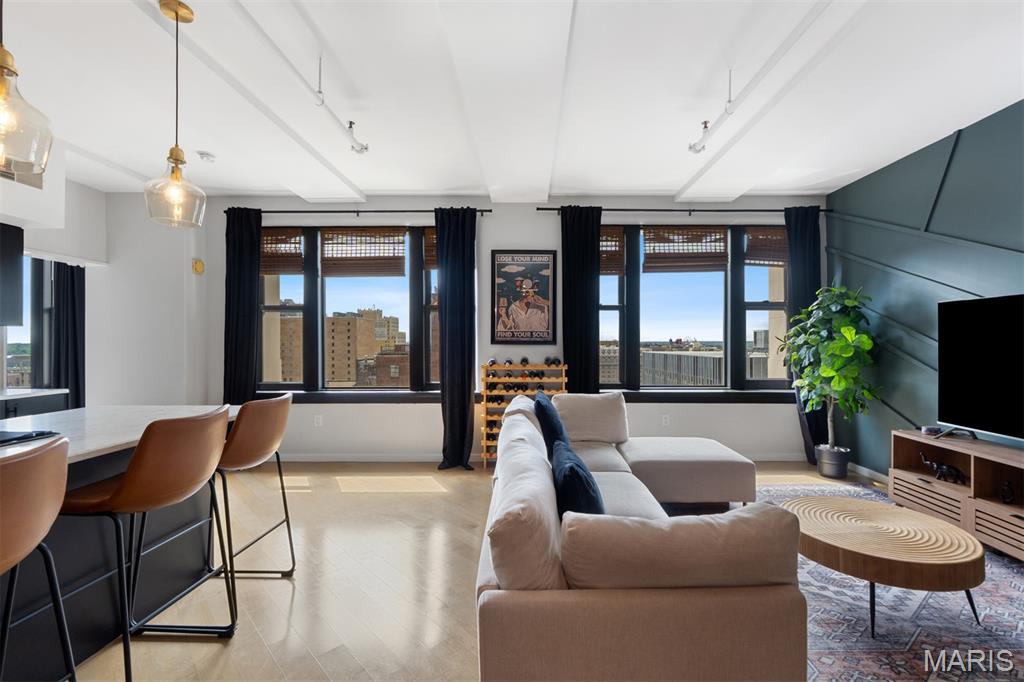 915 Olive Street Unit: 1504