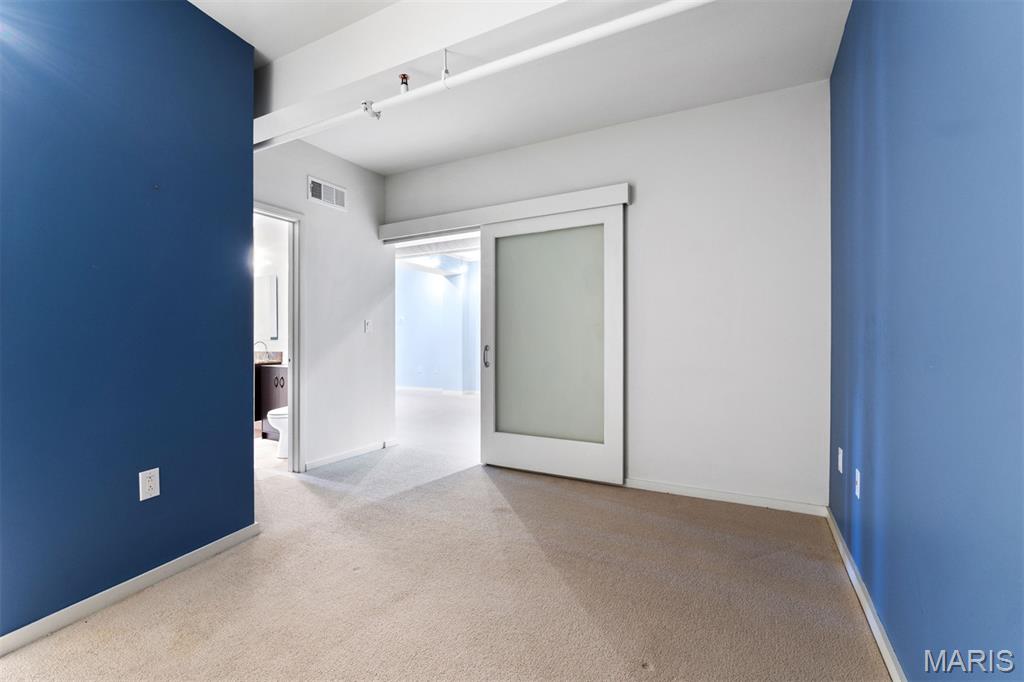 915 Olive Street Unit: 1606