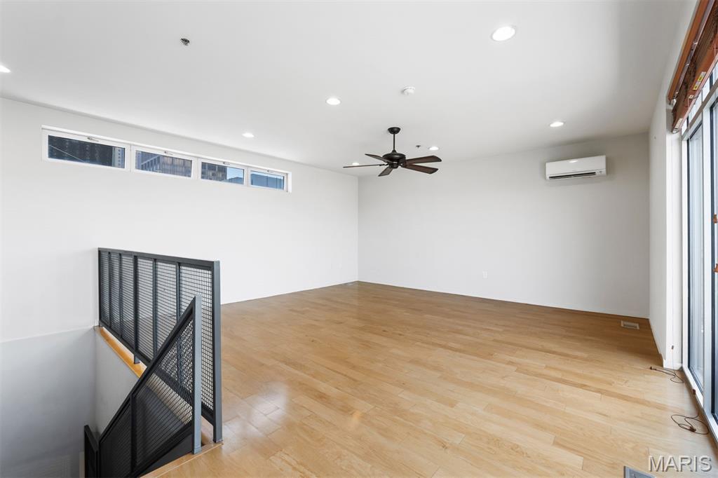 915 Olive Street Unit: 1606