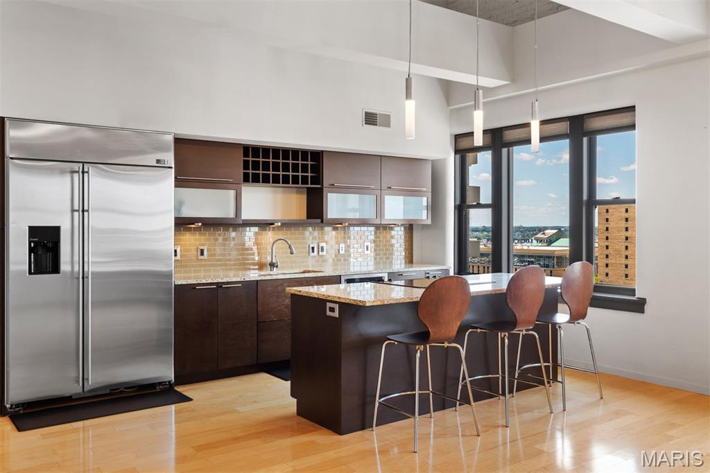915 Olive Street Unit: 1606